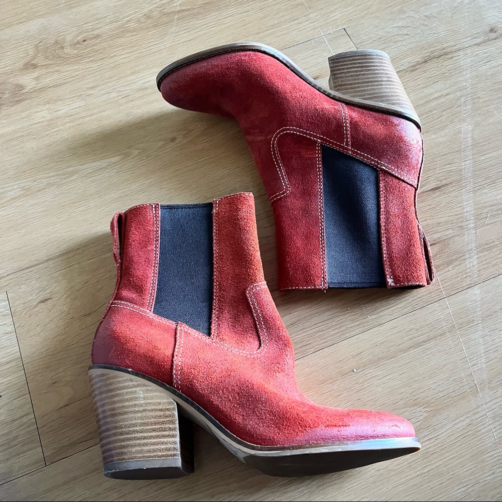 Cole Haan waterproof boots 6
